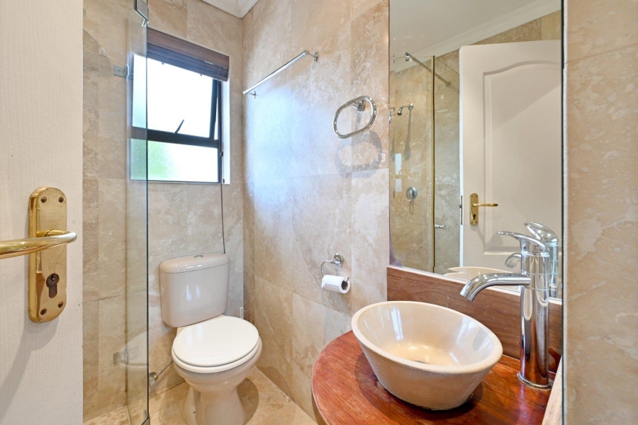 To Let 3 Bedroom Property for Rent in Fish Hoek Western Cape